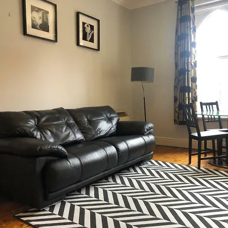 Apartment Georges St Dublin